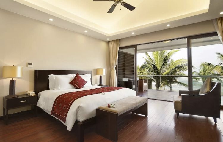 디럭스 더블룸 내부.