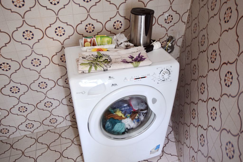 수시로 쌓이는 빨래를 위한 세탁기