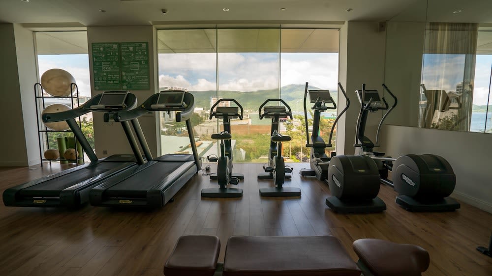 무료로 이용할 수 있는 헬스장.