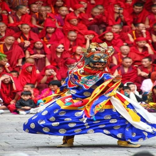 Shopping in Bhutan Top 6 Things To Buy In Bhutan For Fun!!