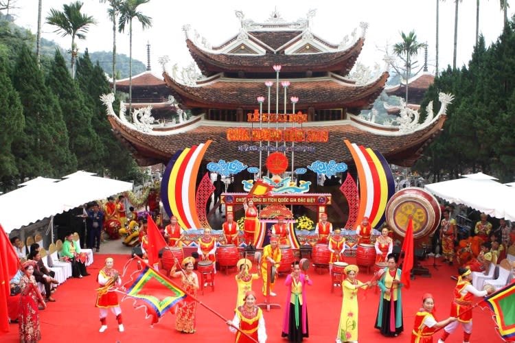 Vietnam in April: Awakening to Captivating Landscapes and Cultural Marvels 1 Perfume Pagoda Festival in Vietnam in April
