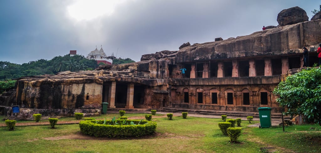 Kolkata and Bhubaneshwar: Explore the 7 Best Places to Visit 7 Udayagiri and Khandagiri Caves, Bhubaneshwar