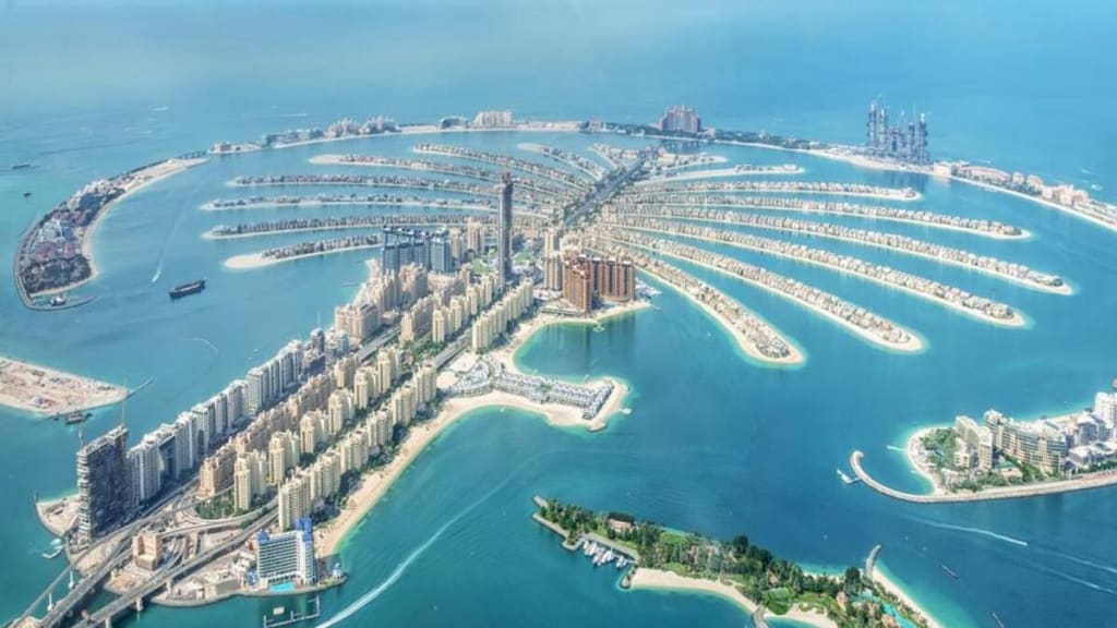 Dubai in June: Embrace the Mesmerizing Summer Splendor 3 Palm Jumeirah- Dubai in June
