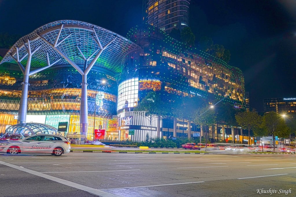Discover the 2 Best of Singapore's Shopping and Architecture: Marina Bay and Orchard Road 1 Orchard Road, Singapore