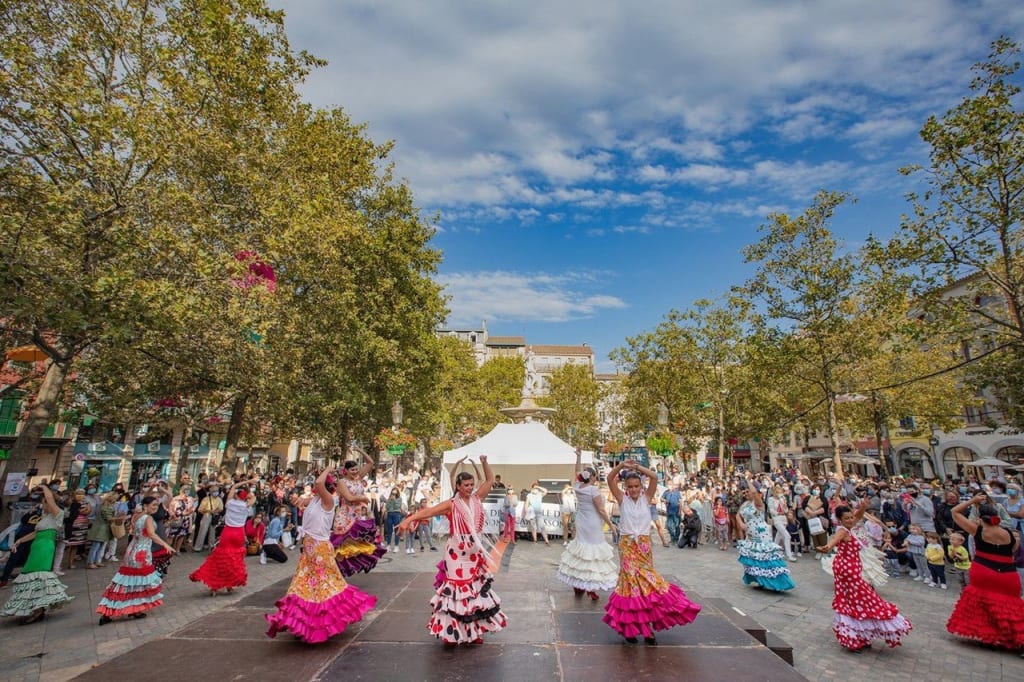 France in April: A Vibrant and Flourishing Tapestry of Culture and Nature 5 The Medieval Festival in Carcassonne
