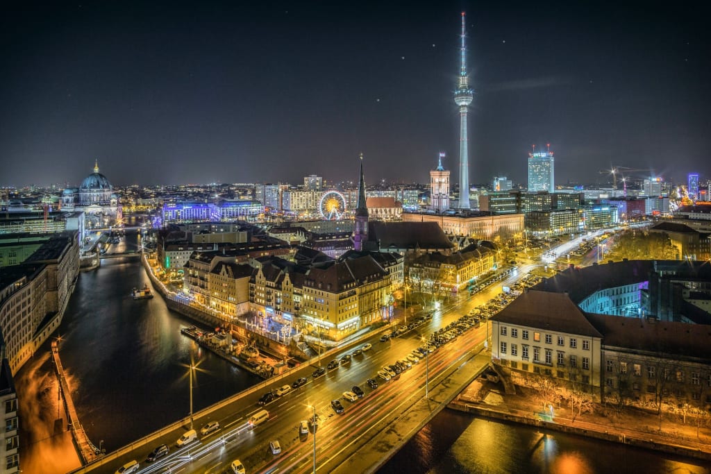 Discover the 5 Best of Germany in Winter: A Guide to Castles, Culture, and Cuisine 1 Berlin in Germany in winter