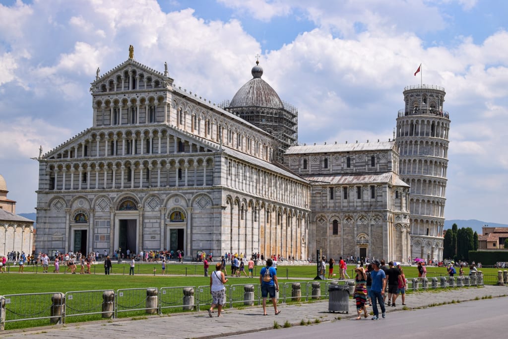 Discover the 5 Beauty of Tuscany: A Guide to Wine, Art, and Architecture 3 Leaning Tower of Pisa in Tuscany