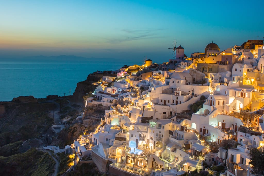 Explore the History and Beauty of the Greek Islands: A Guide to Santorini and Mykonos 3 Visit the Greek Islands