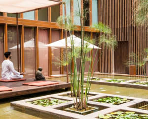 8 Best Fitness Retreats For Your New Year Resolutions! 4 fitness-retreat