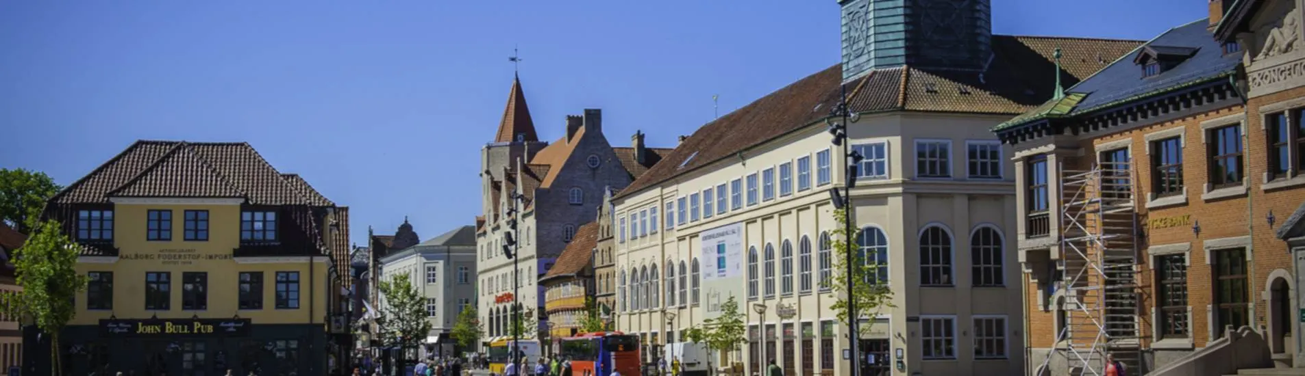 Aalborg uçak bileti