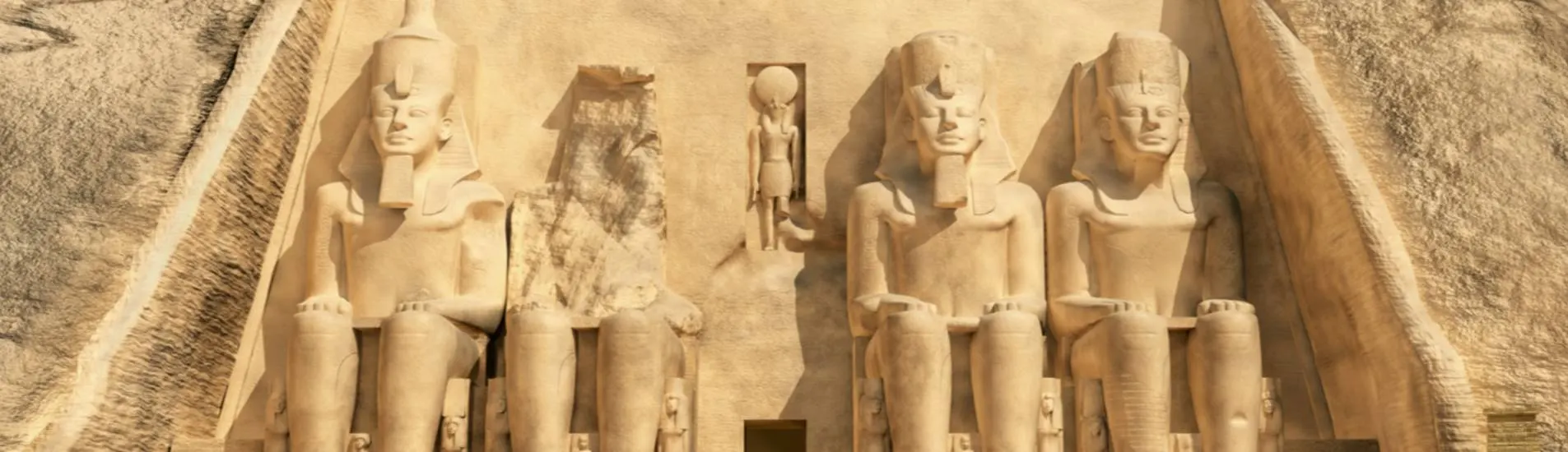 Ebu Simbel uçak bileti