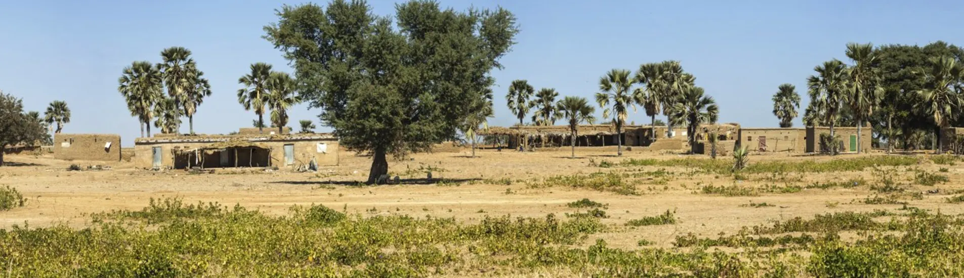 Abéché uçak bileti