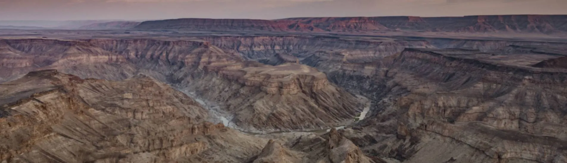 Ais-Ais uçak bileti