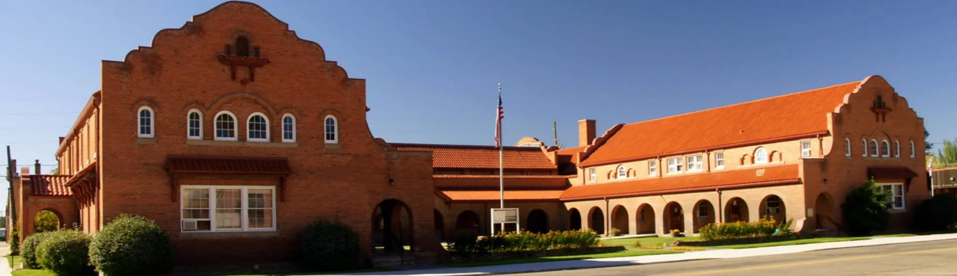 Pueblo - Alamosa uçak bileti