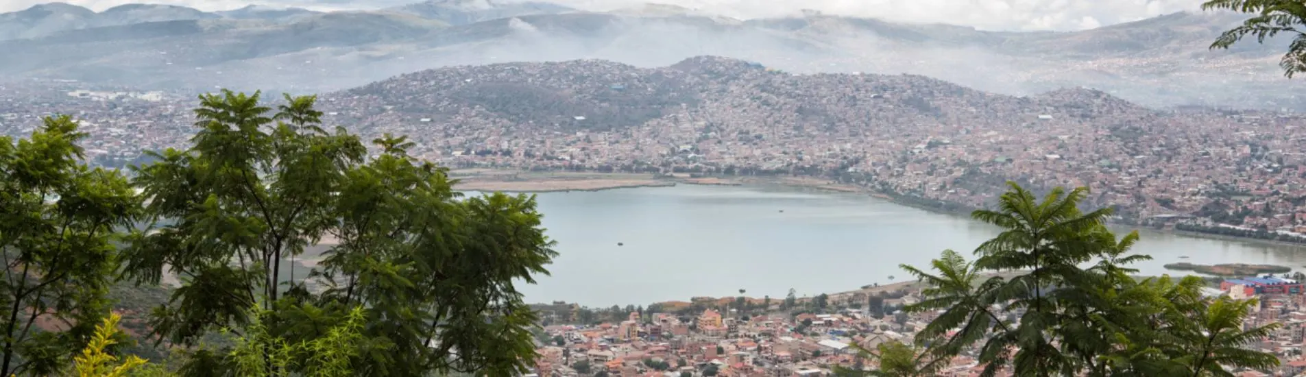 Tarija - Cochabamba uçak bileti