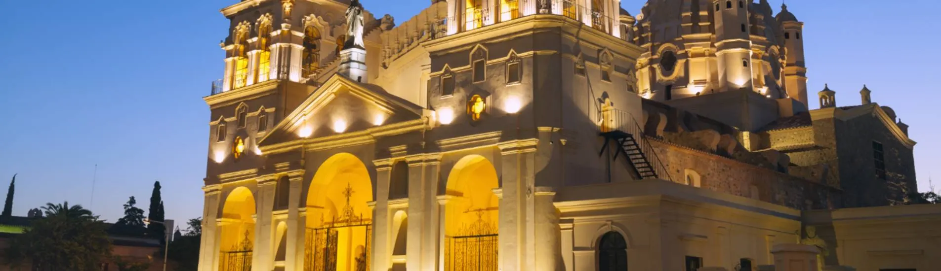 Córdoba uçak bileti