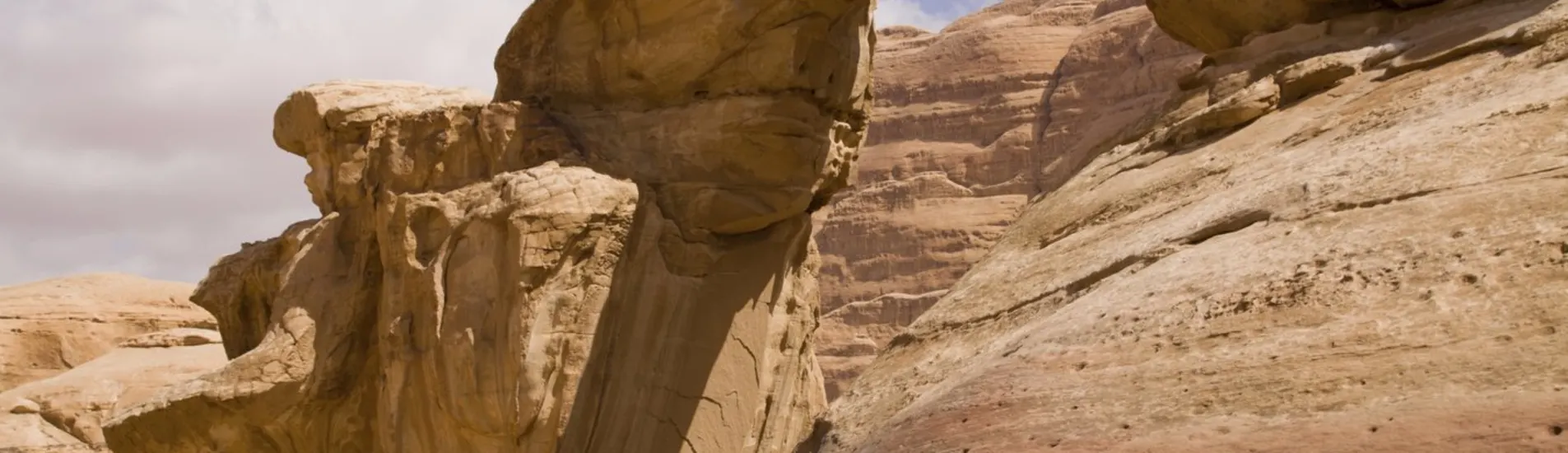 Deyrizor uçak bileti