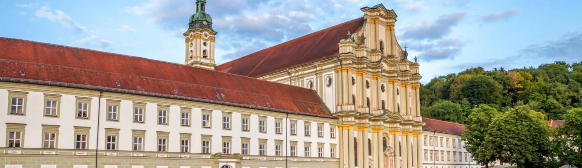 Fürstenfeldbruck uçak bileti