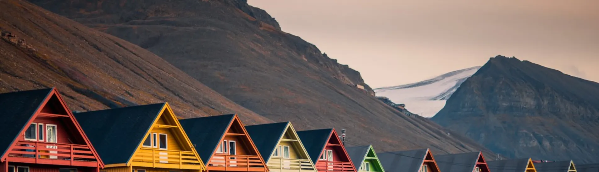 Longyearbyen uçak bileti