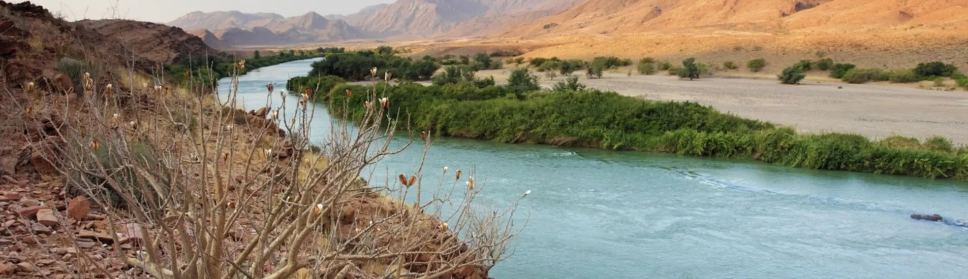 Malanje uçak bileti