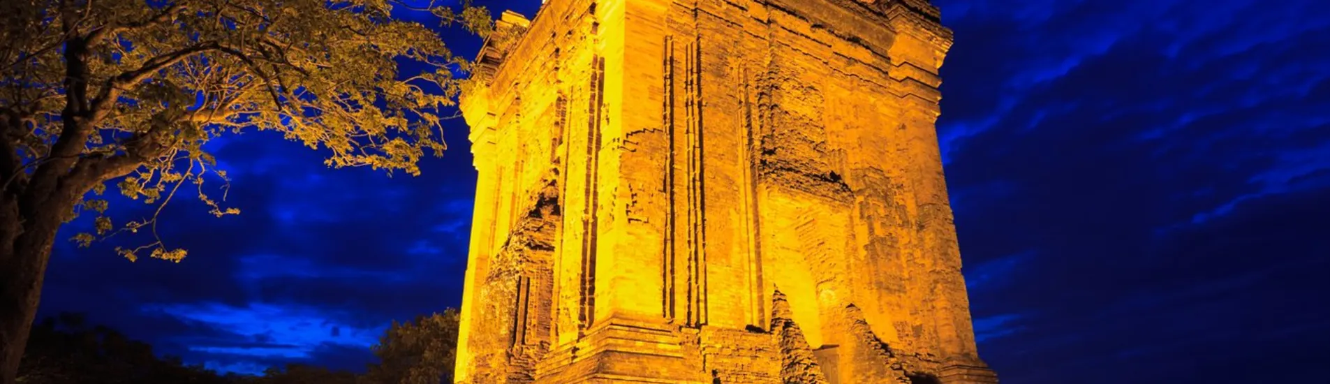 Ho Chi Minh Kenti - Tuy Hòa uçak bileti