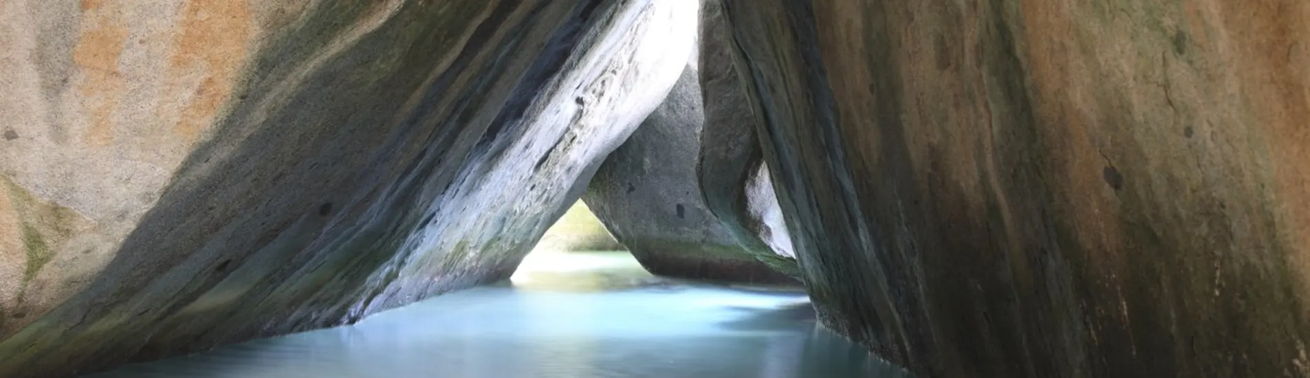 Virgin Gorda uçak bileti