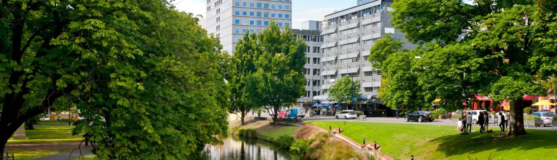 Christchurch uçak bileti