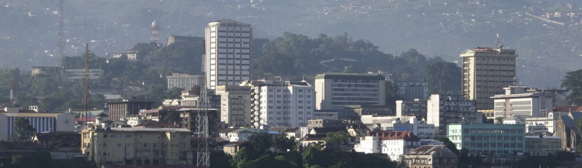 Freetown uçak bileti