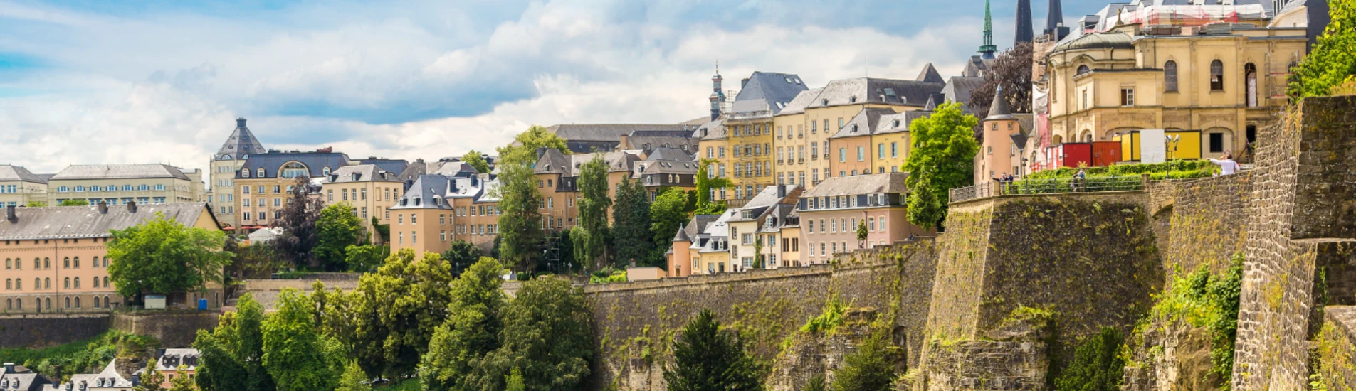 Dublin - Lüksemburg uçak bileti
