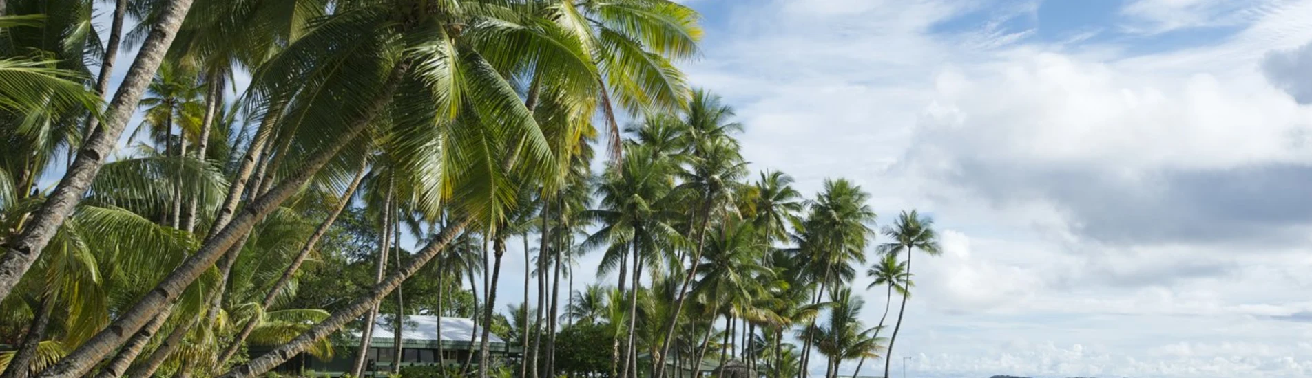 Guam - Chuuk Lagoon uçak bileti