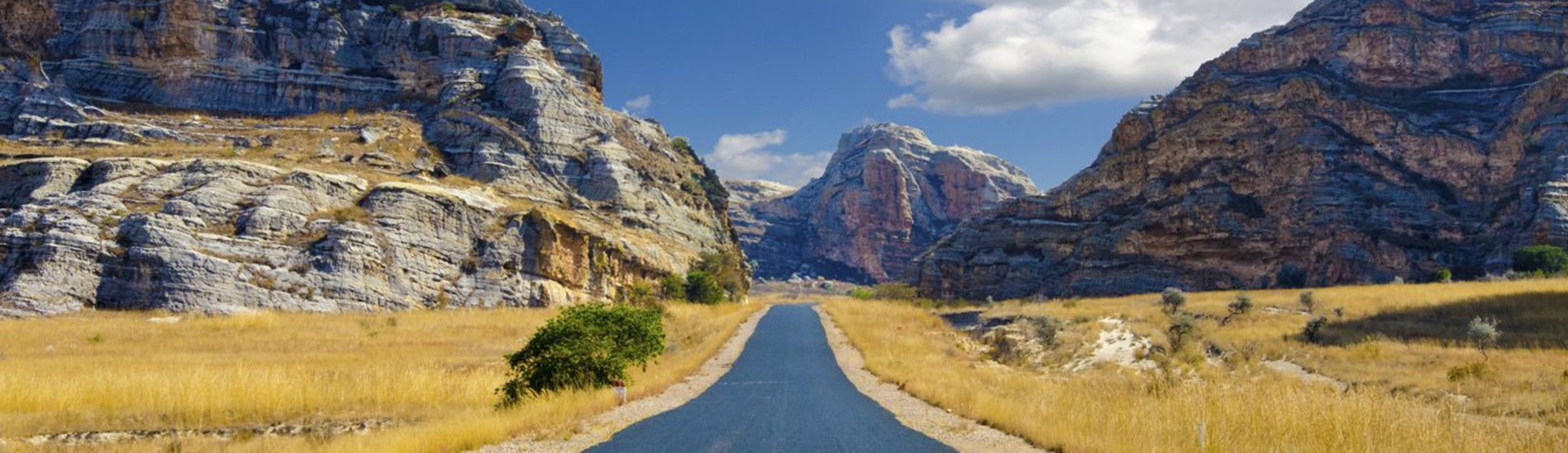 Tulear flight tickets