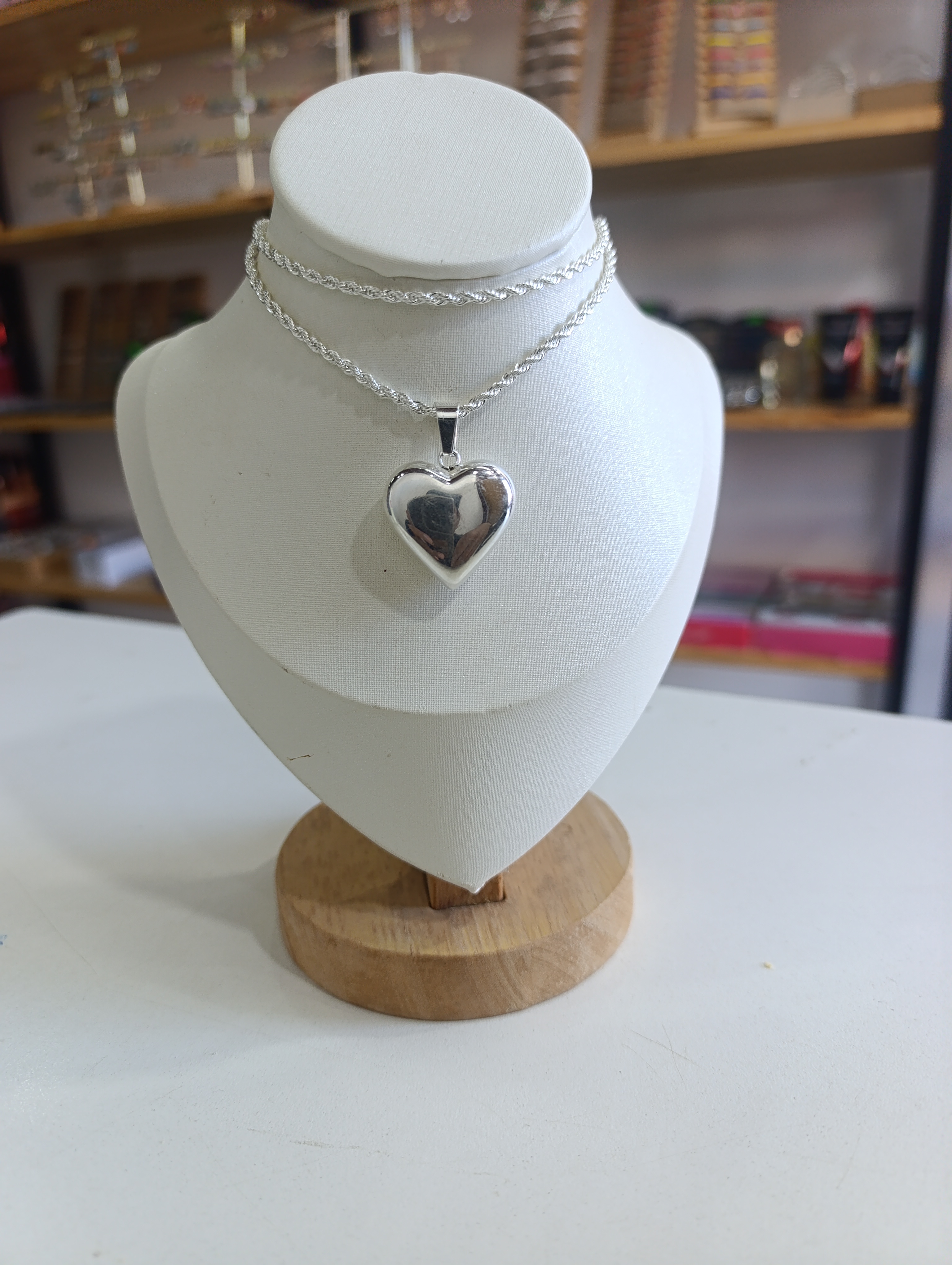 Collar
