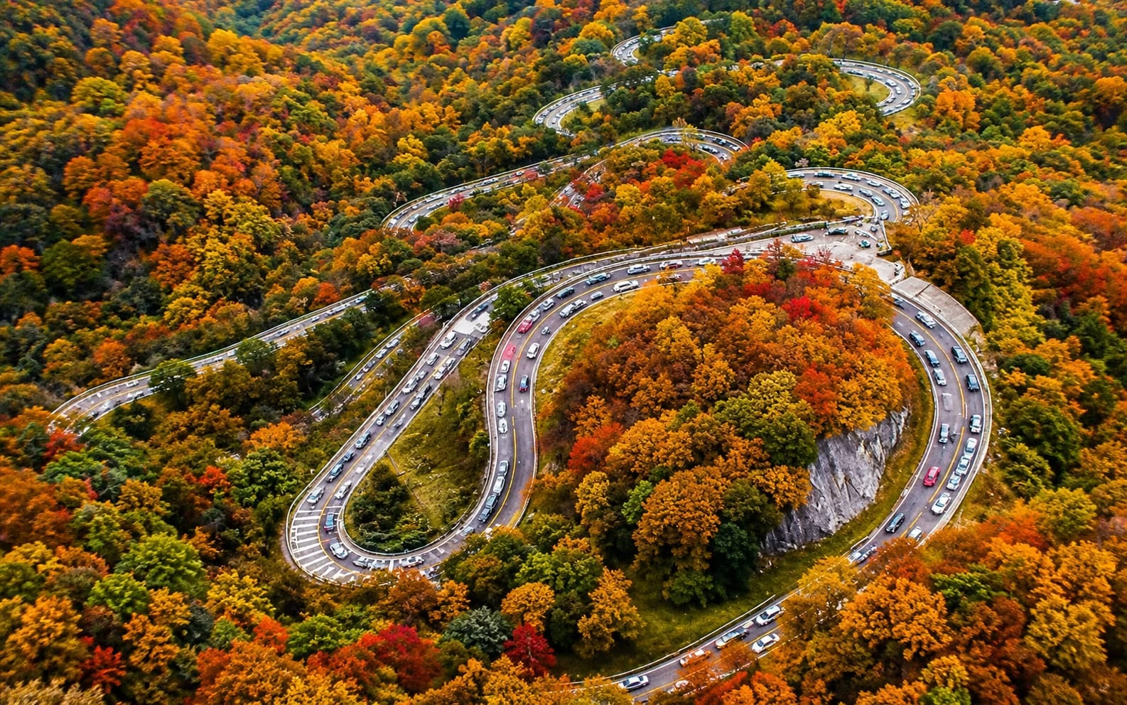 Alborz Mountain Drive