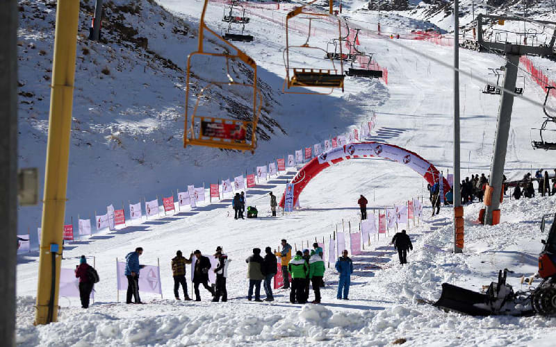 Skiing Tochal Slopes
