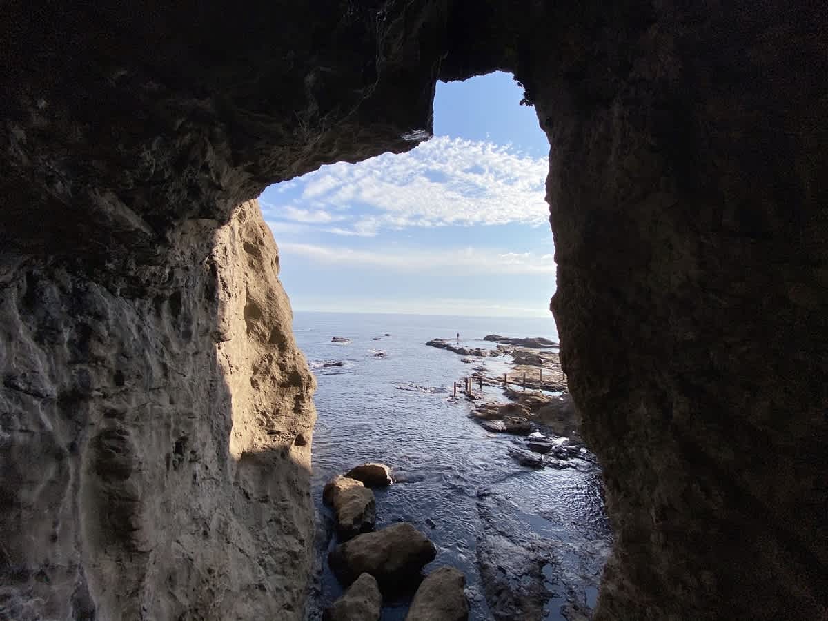 https://res.cloudinary.com/trpfrog/blog/enoshima-walk/20201229232558