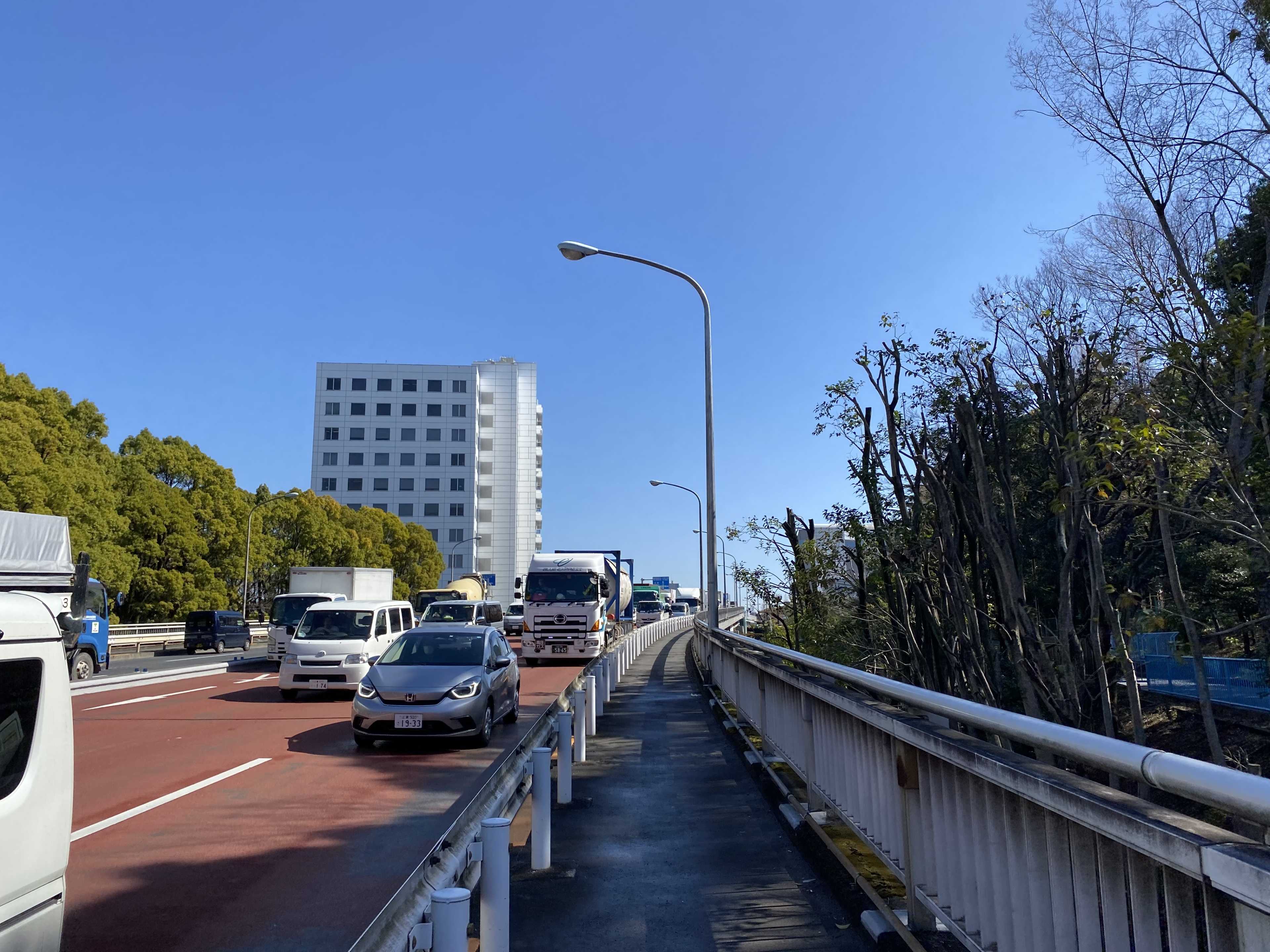 https://res.cloudinary.com/trpfrog/image/upload/v1647361980/blog/haneda-tokyo-tower/6CE5F09A-22E6-412A-8BEE-D63006ECD1A4_1_201_a.jpg