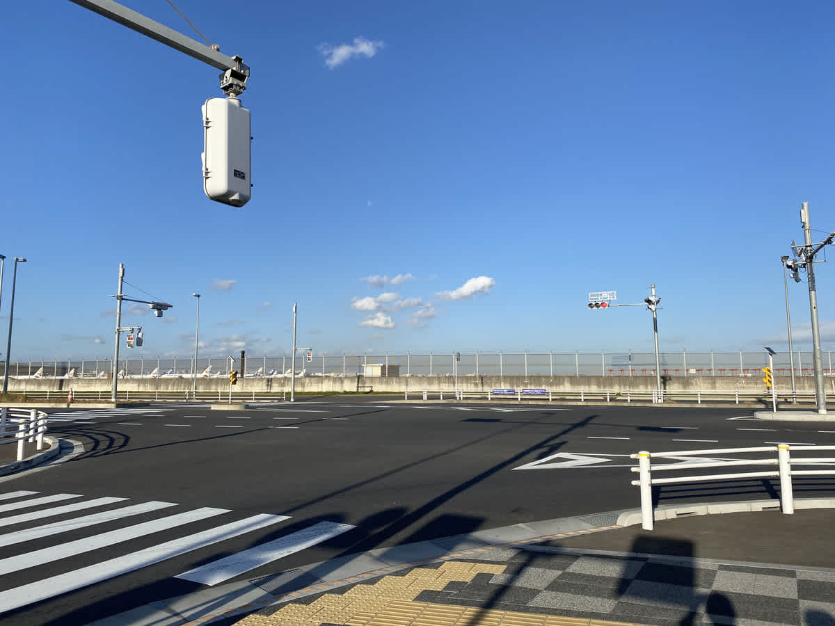 https://res.cloudinary.com/trpfrog/blog/haneda-walking/20201124024221