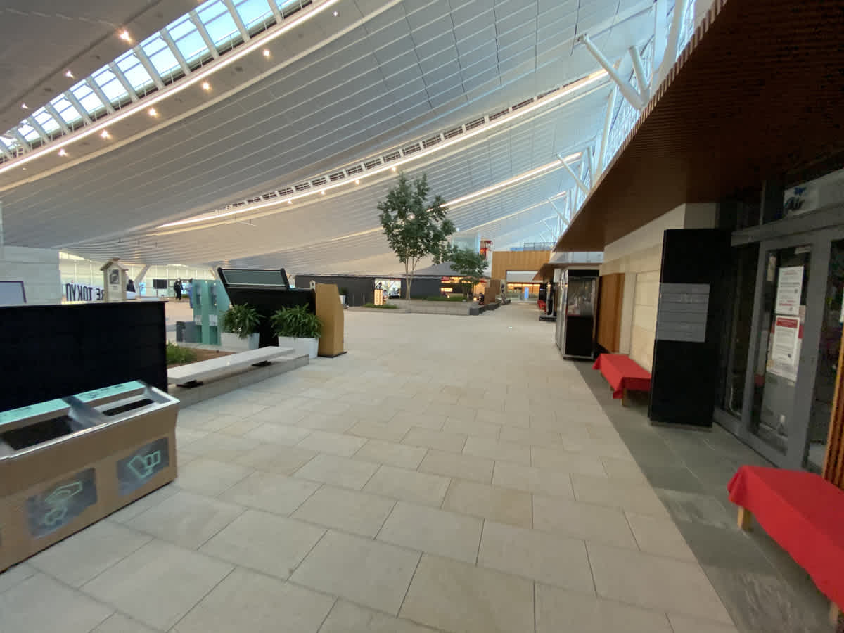 https://res.cloudinary.com/trpfrog/blog/haneda-walking/20201124031826