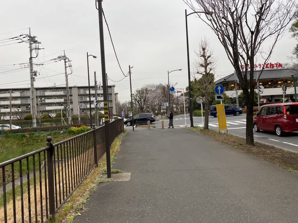 https://res.cloudinary.com/trpfrog/image/upload/v1650542856/blog/omiya-walk/080EEFCD-8C18-4341-9B8A-63DF03C518A1_1_105_c.jpg