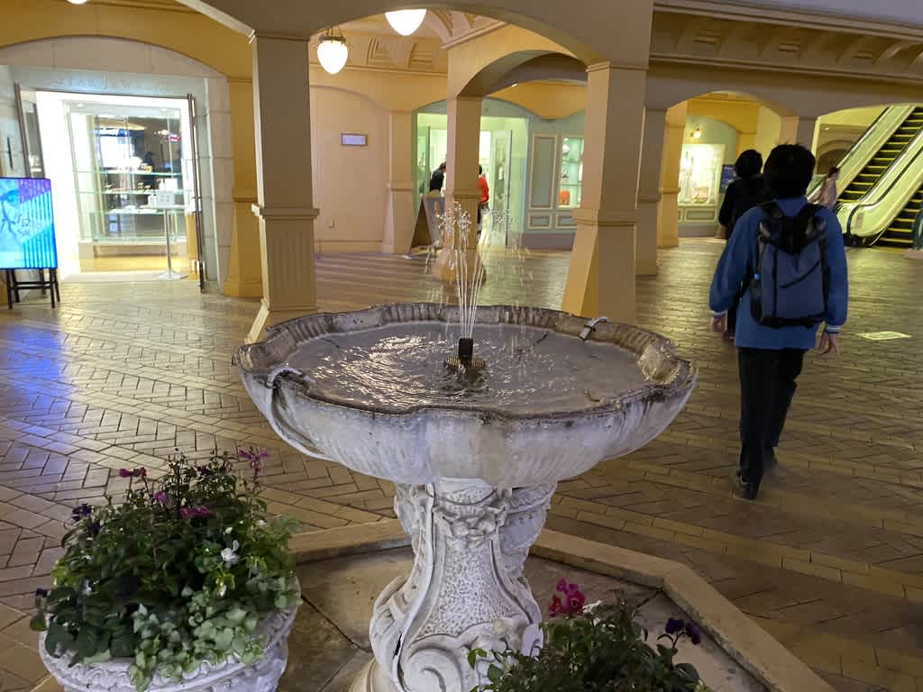 https://res.cloudinary.com/trpfrog/image/upload/v1652551668/blog/tower-to-disney-walk/5643EAC3-CBEF-49B0-97C7-44501BB57B3F_1_105_c.jpg