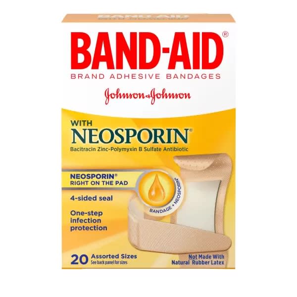 Nexcare Waterproof Clear Bandages, Assorted Sizes - 20 ct