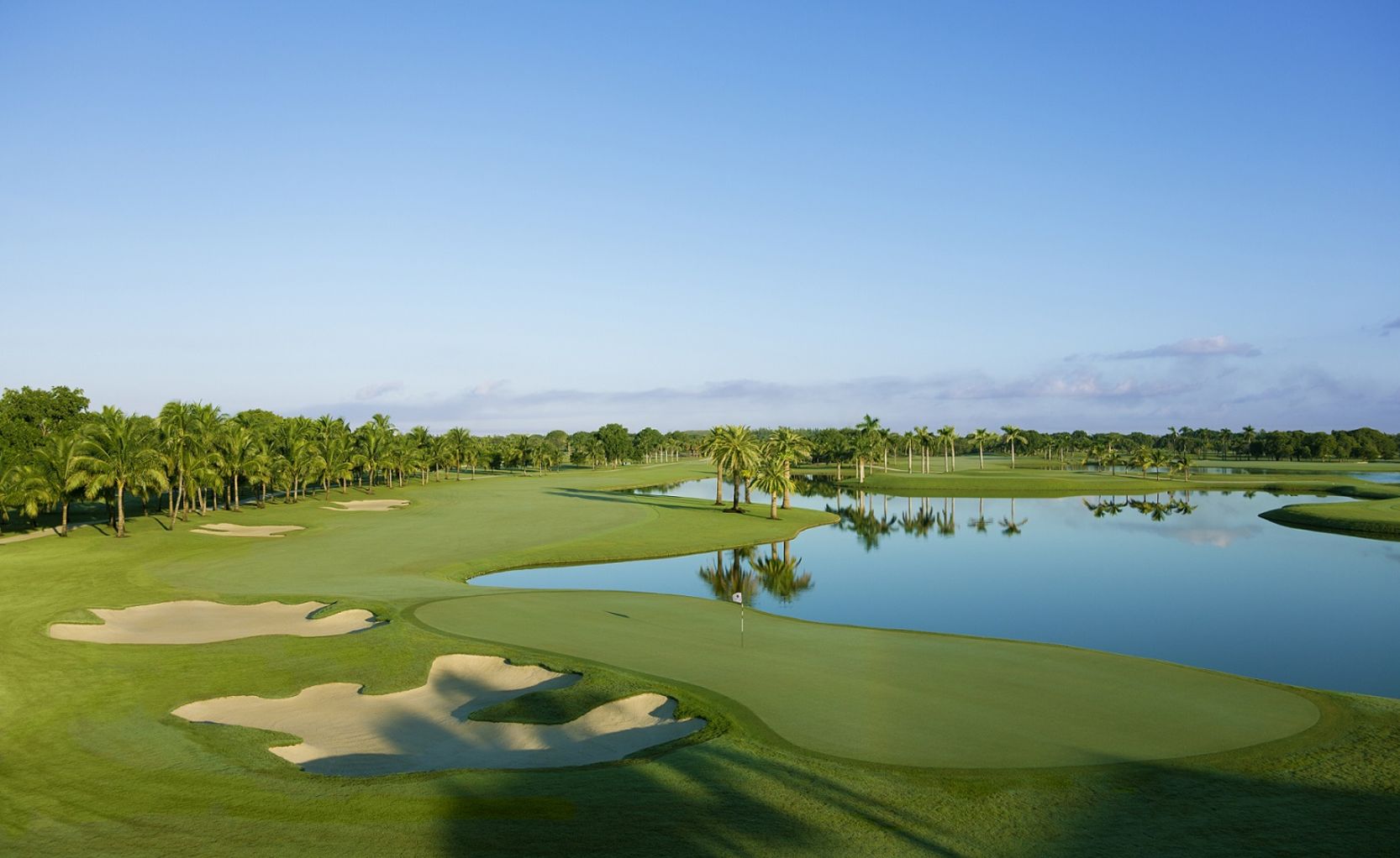 Top 10 Most Expensive Golf Courses in the World Expensive World