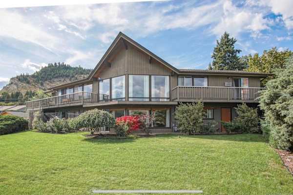 House sit in Vernon, BC, Canada