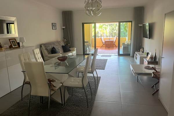 House sit in Vilamoura, Portugal