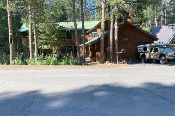 House sit in Truckee, CA, US