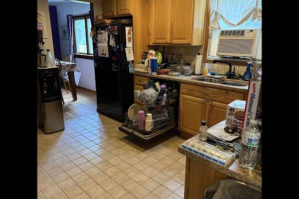 House sit in Poughkeepsie, NY, US