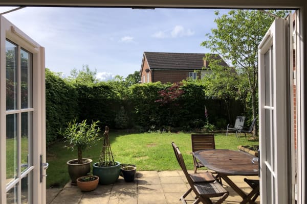 House sit in Edenbridge, United Kingdom