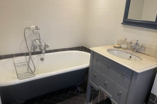 House sit in Arundel, United Kingdom