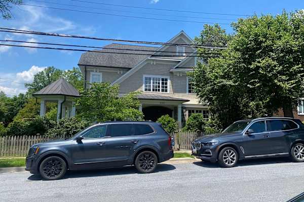 House sit in Bethesda, MD, US