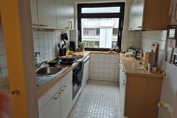 House sit in Hamburg, Germany